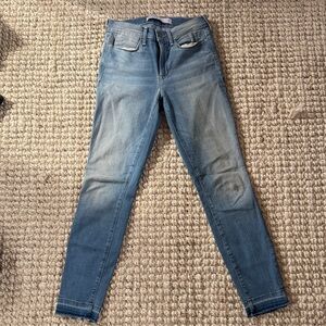 AYR Women’s Light Blue Skinny Jeans - Unbranded